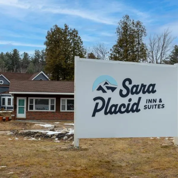 Sara Placid Inn & Suites，位于萨拉纳克莱克的酒店