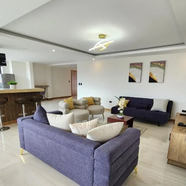 La Terraza suite de lujo 302，位于昆卡的酒店