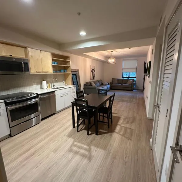 NOHO 1BR w Parking，位于伯班克的酒店