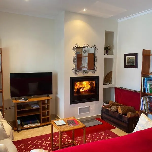 Chez Ilda - Casa da Ilda Alojamento Local，位于Folhadal的酒店