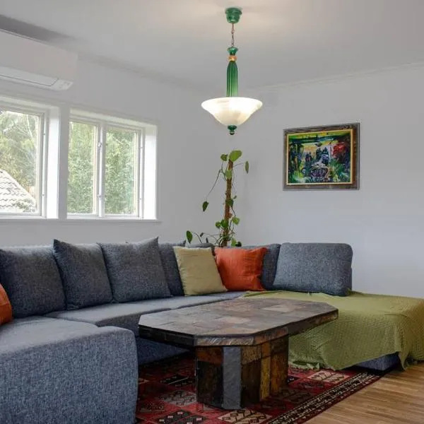 Modern Country Apartment，位于博伦厄的酒店