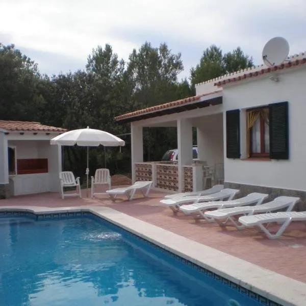 Villa en Sa Roca，位于埃斯·梅卡达尔的酒店