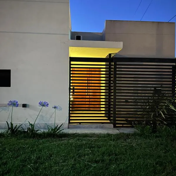 La Casa de White，位于布宜诺斯艾利斯省科隆的酒店
