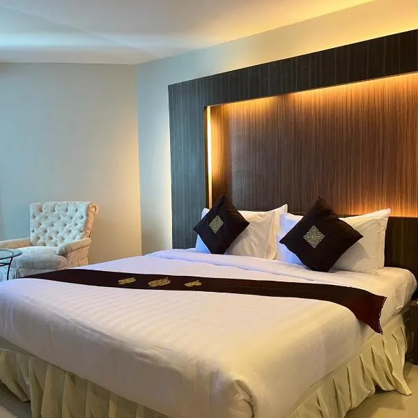 桑塔拉健康度假酒店，位于Ban Chuat Sip Et Sok Tai的酒店