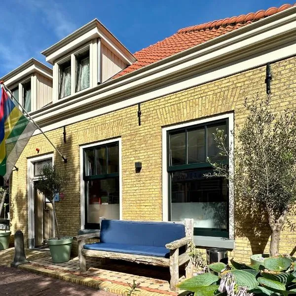 布伦酒店，位于Midsland aan Zee的酒店