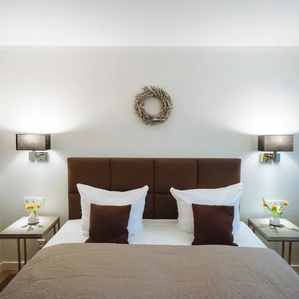 波茨坦兰德酒店，位于波茨坦的酒店