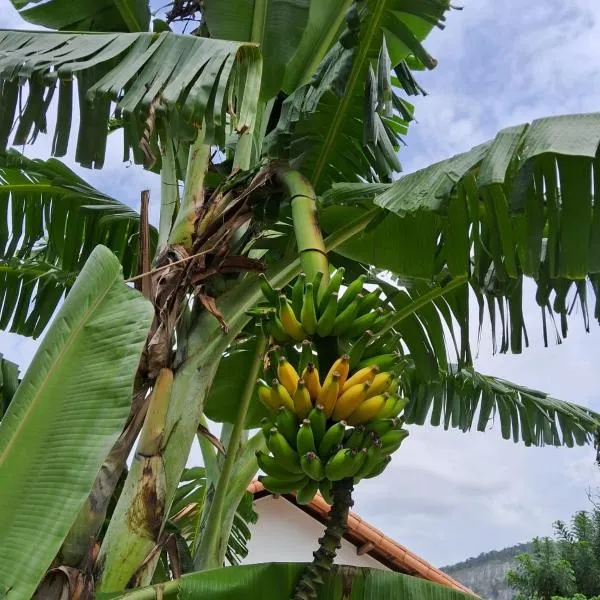 Recanto Ganesha seu paraíso na praia, no Recanto de Itaipuaçu ao lado de Itacoatiara，位于Itaipu的酒店