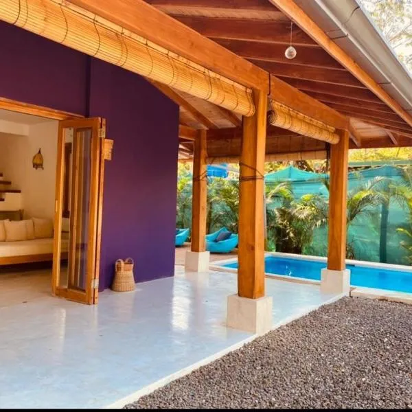 Villas Argan - Paradise Gateway，位于Manzanillo的酒店