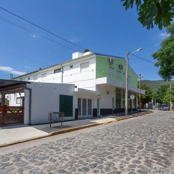 Departamentos Valle Azul，位于圣罗莎卡拉穆奇塔县的酒店