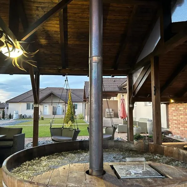 Dióliget Cottage Sárvár，位于萨尔瓦尔的酒店