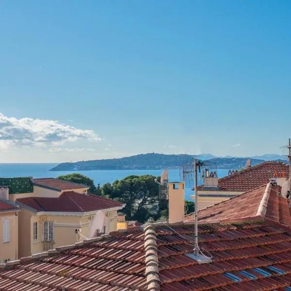 Appartement vue mer à la frontière de Monaco，位于卡普戴尔的酒店