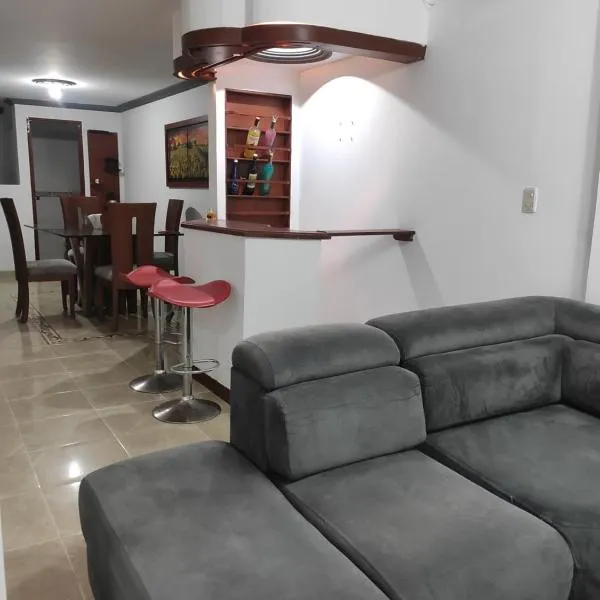 Casa, Apartamento en Buga (Valle)，位于San Juanito的酒店