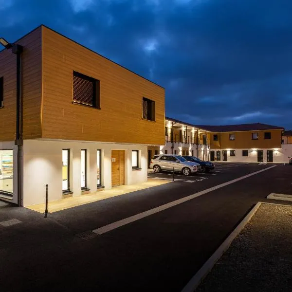 Appart Hôtel Coraline - Genas Lyon Eurexpo，位于热纳的酒店