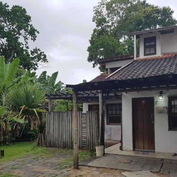 Casa Cultural Caiçara Paraty - WiFi, Vaga privativa, próxima ao Centro Histórico，位于帕拉蒂的酒店