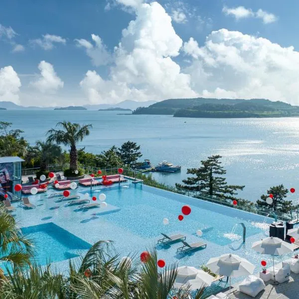 Yeosu Calacatta Hotel & Resort，位于丽水市的酒店