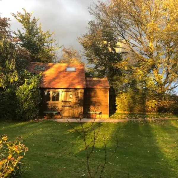 The Bike Shed, Near Brill，位于Ashendon的酒店