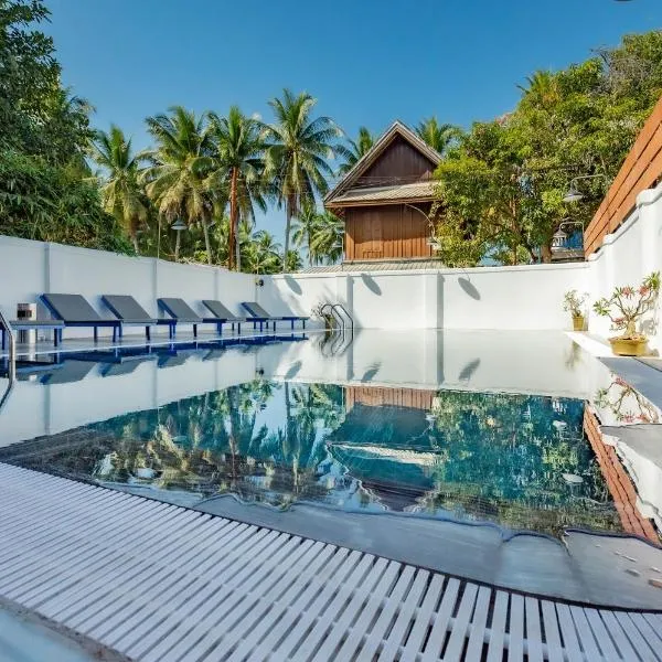 LuangPrabang Center Hotel，位于琅勃拉邦的酒店