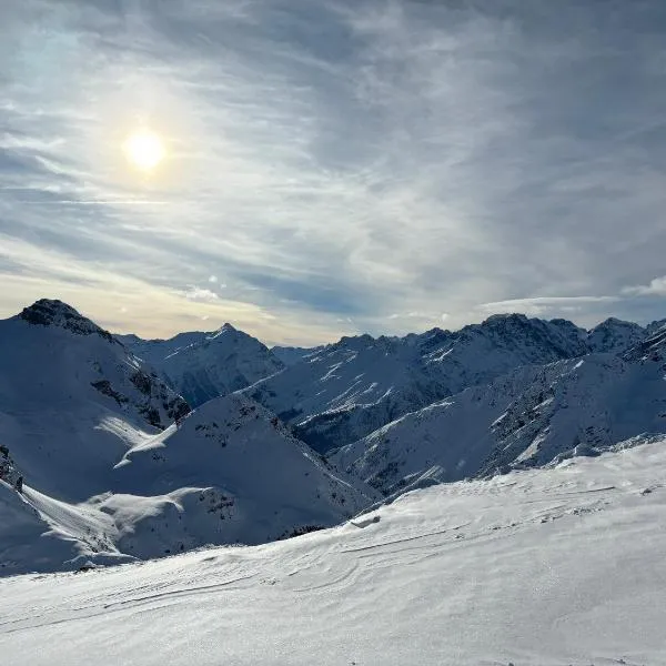 Hôtel Vauban Briançon Serre Chevalier，位于Le Bez的酒店