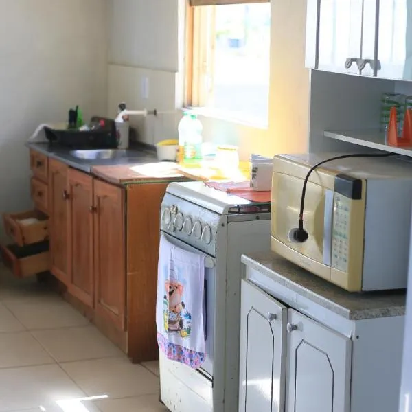 Casa de praia - Descanse e tenha uma experiencia relaxante a poucos metros da praia，位于阿里奥阿罗约杜西尔瓦的酒店