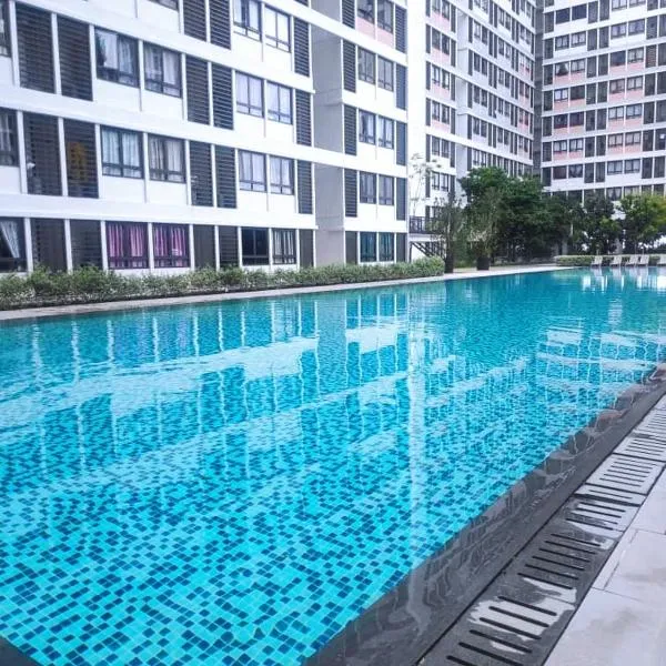Happy Family Horizon Suite - near Xiamen-KLIA Netflix，位于Kampong Melot的酒店