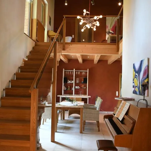 Chalet Zauberberg，位于茨维泽尔的酒店