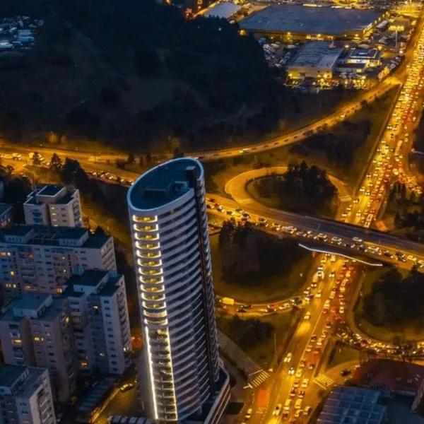 Boudoir Apartment City Tower - 15th floor，位于克卢日-纳波卡的酒店