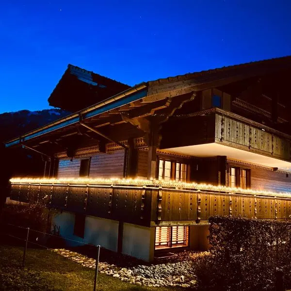 Chalet Swiss Alpine Haven，位于布里恩茨的酒店