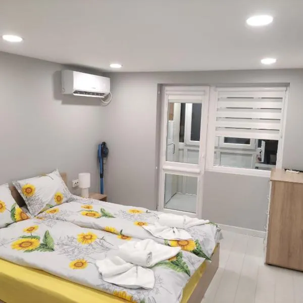 MiniMo，位于鲁塞的酒店