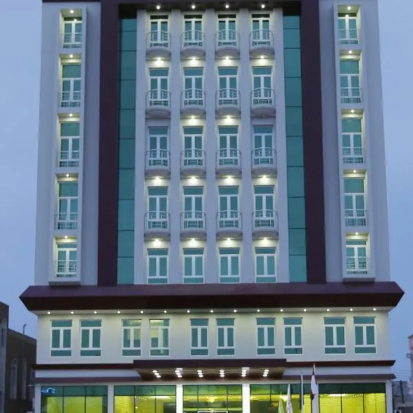 马斯喀特国际广场酒店，位于Lub的酒店