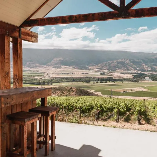 Chinamans Ridge on Chinamans Terrace - Bendigo, Tarras - Central Otago，位于Tarras的酒店