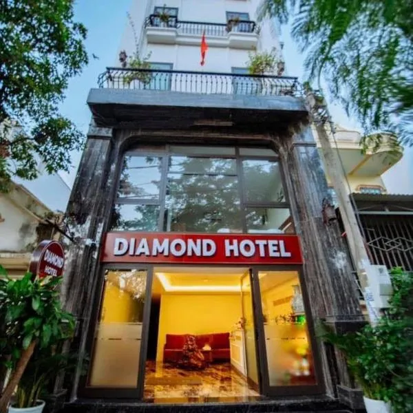 Diamond Hotel Quảng Bình，位于Xóm Thương的酒店