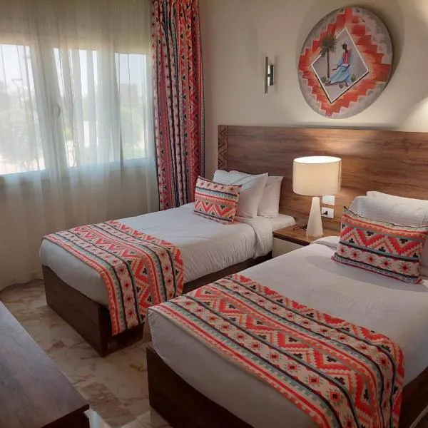 Azal Lagoons Resort Abu Simbel，位于阿布辛贝的酒店