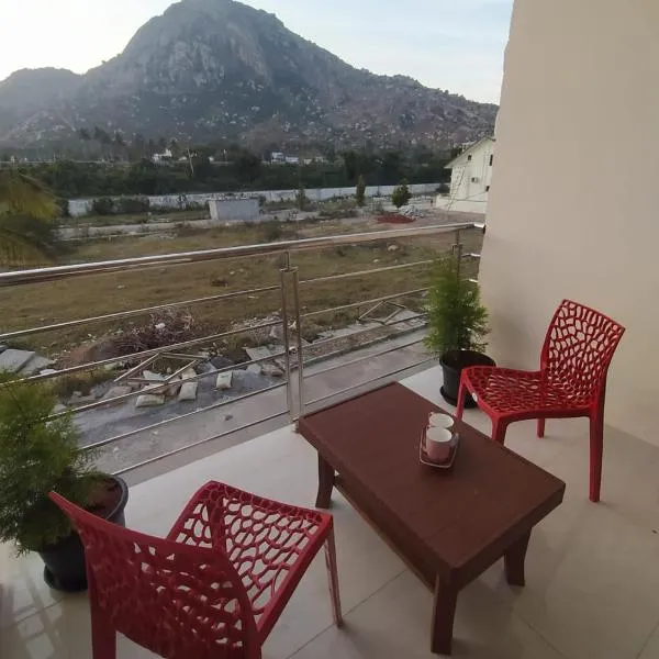 Nandi Skandagiri Guest House，位于Nandi的酒店