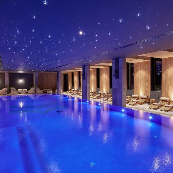 Bor Hotel by Karisma，位于兹拉蒂博尔的酒店