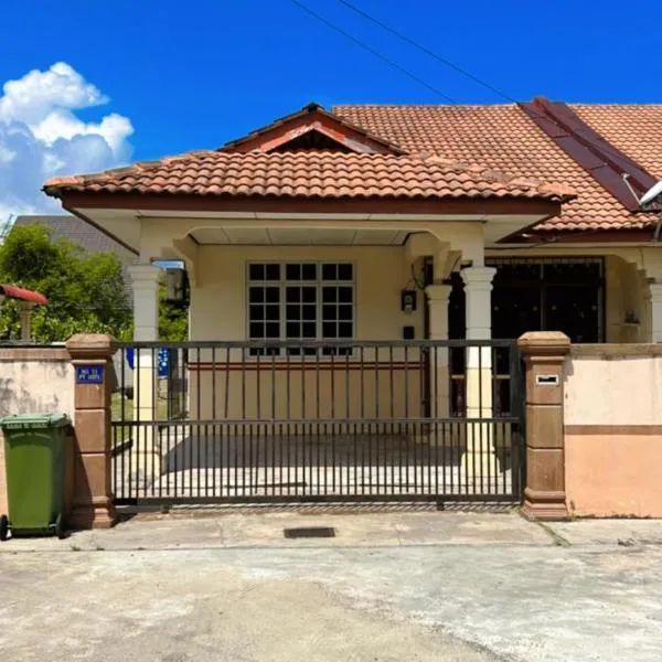 AF Homestay Pantai Dungun，位于龙运的酒店