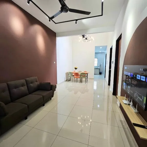 Air-home No 28 Simpang near Aulong Econsave, 3BR, 7pax, Netflix，位于新邦的酒店