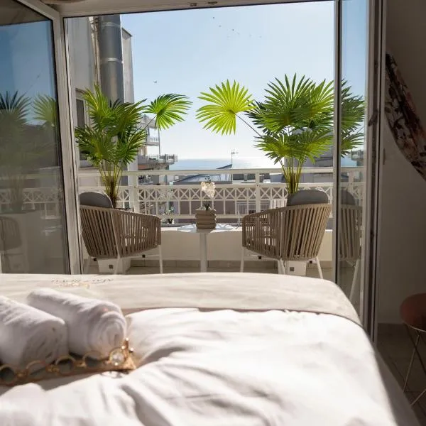 SeaView Luxury Suite，位于亚历山德鲁波利斯的酒店