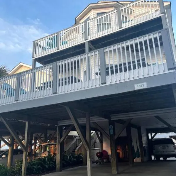 Endless Summer Beach House，位于默特尔比奇的酒店