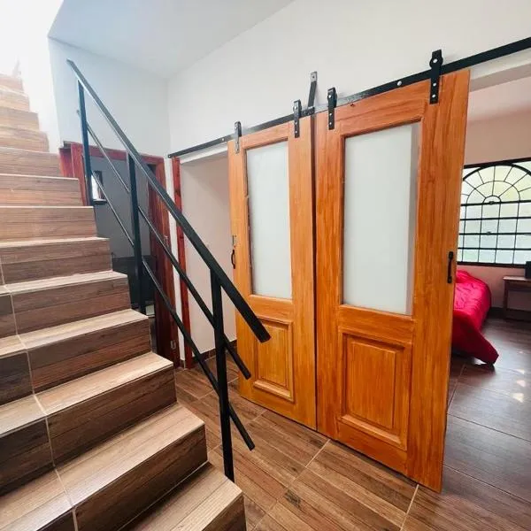 Mini house con sol y luz，位于布宜诺斯艾利斯的酒店