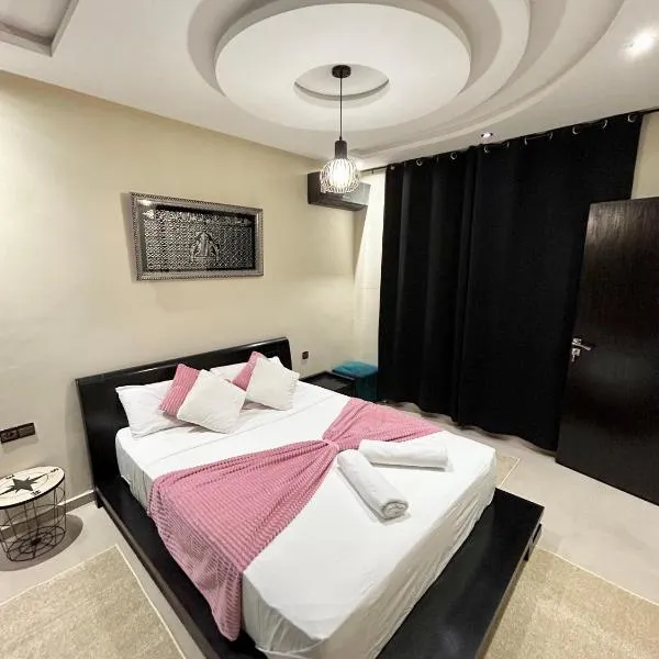 Appartement Duplex élégant et calme Marrakech Menara，位于马拉喀什的酒店