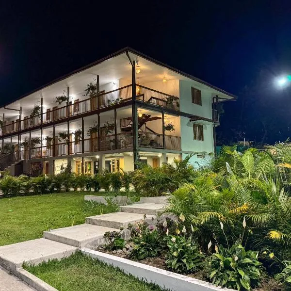 Finca del Café - Casa Bourbon，位于圣罗莎德卡瓦尔的酒店