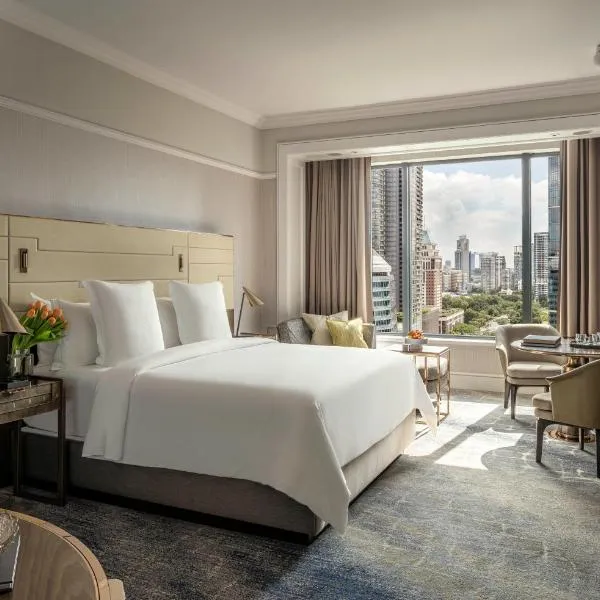 Four Seasons Hotel Singapore，位于新加坡的酒店