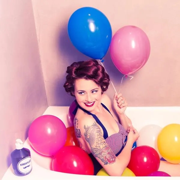 科施广场膳食公寓酒店，位于圣安东阿尔贝格的酒店