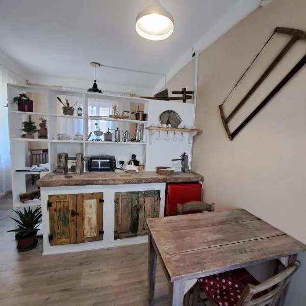 La Corte dei Cerri, Il Tornio，位于Spervara的酒店