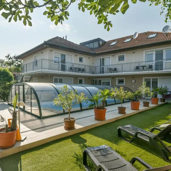 Happy Apartments，位于巴拉通雷勒的酒店