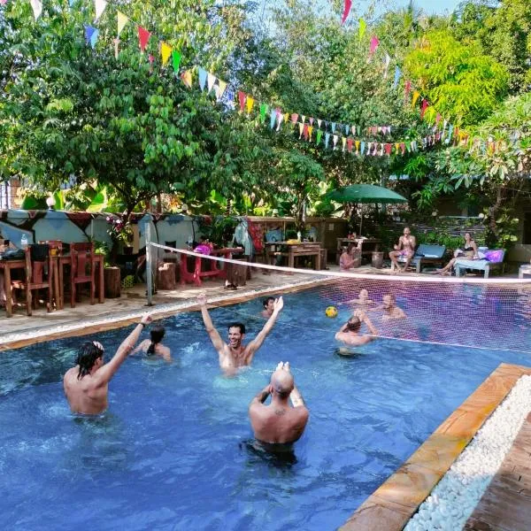 Blue Diamond Hostel，位于马德望的酒店