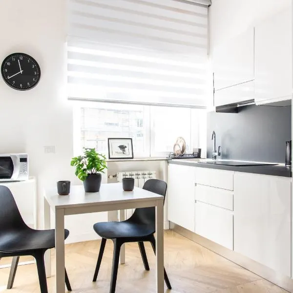 Eur appartamento vista lago Fattori，位于罗马的酒店
