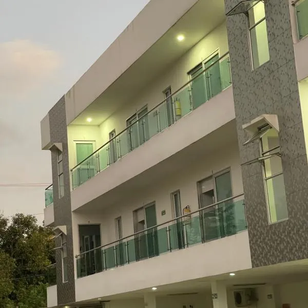 Apartaestudios 5ta，位于托卢的酒店