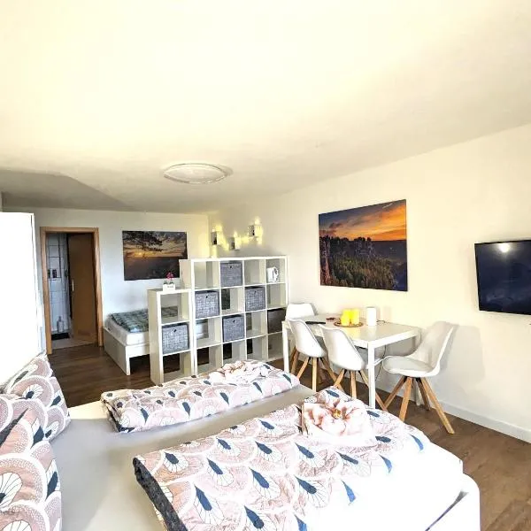 Urlaubsmagie - Ferienwohnung Sandsteinidyll - Mitten in der Natur - S1，位于塞布尼茨的酒店