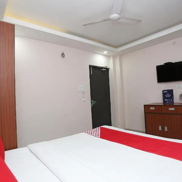 Kamat Inn，位于Hājīpur的酒店